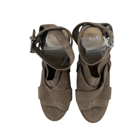 Marc Fisher Taupe Suede Valen Criss Cross Block Heel Sandals 6 Women’s - Picture 3 of 10